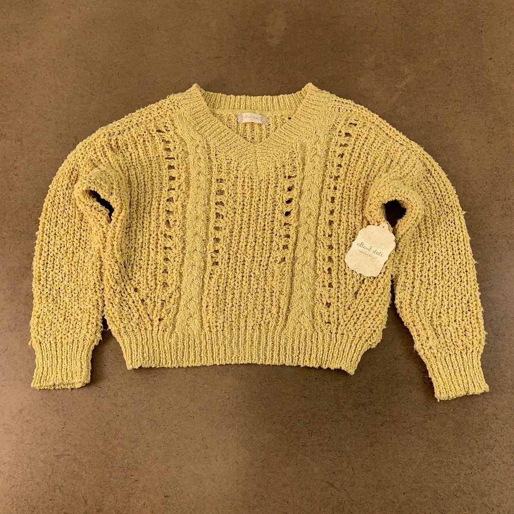 Altar'd State Women's Size XS Banana V Neck Loose Knit Falan Sweater NWT